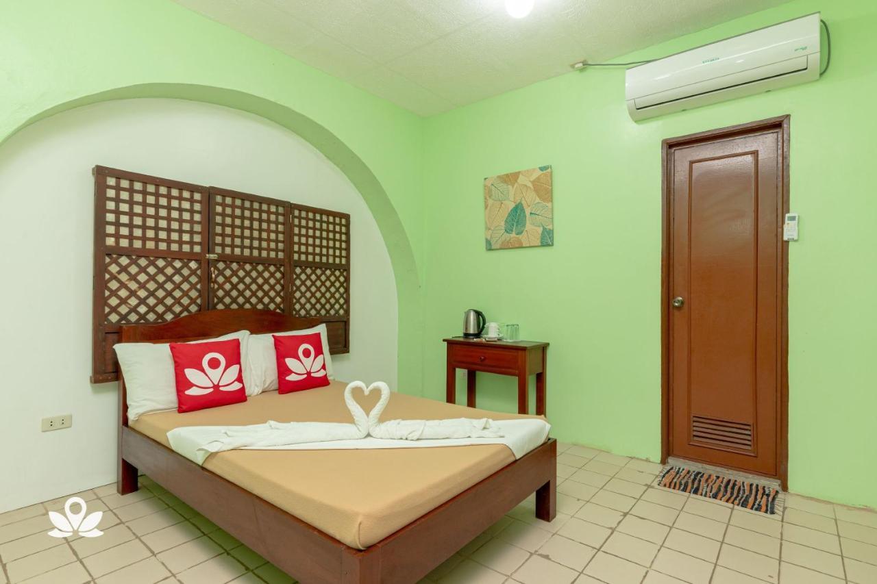 Zen Rooms Calle Crisologo فيغان المظهر الخارجي الصورة