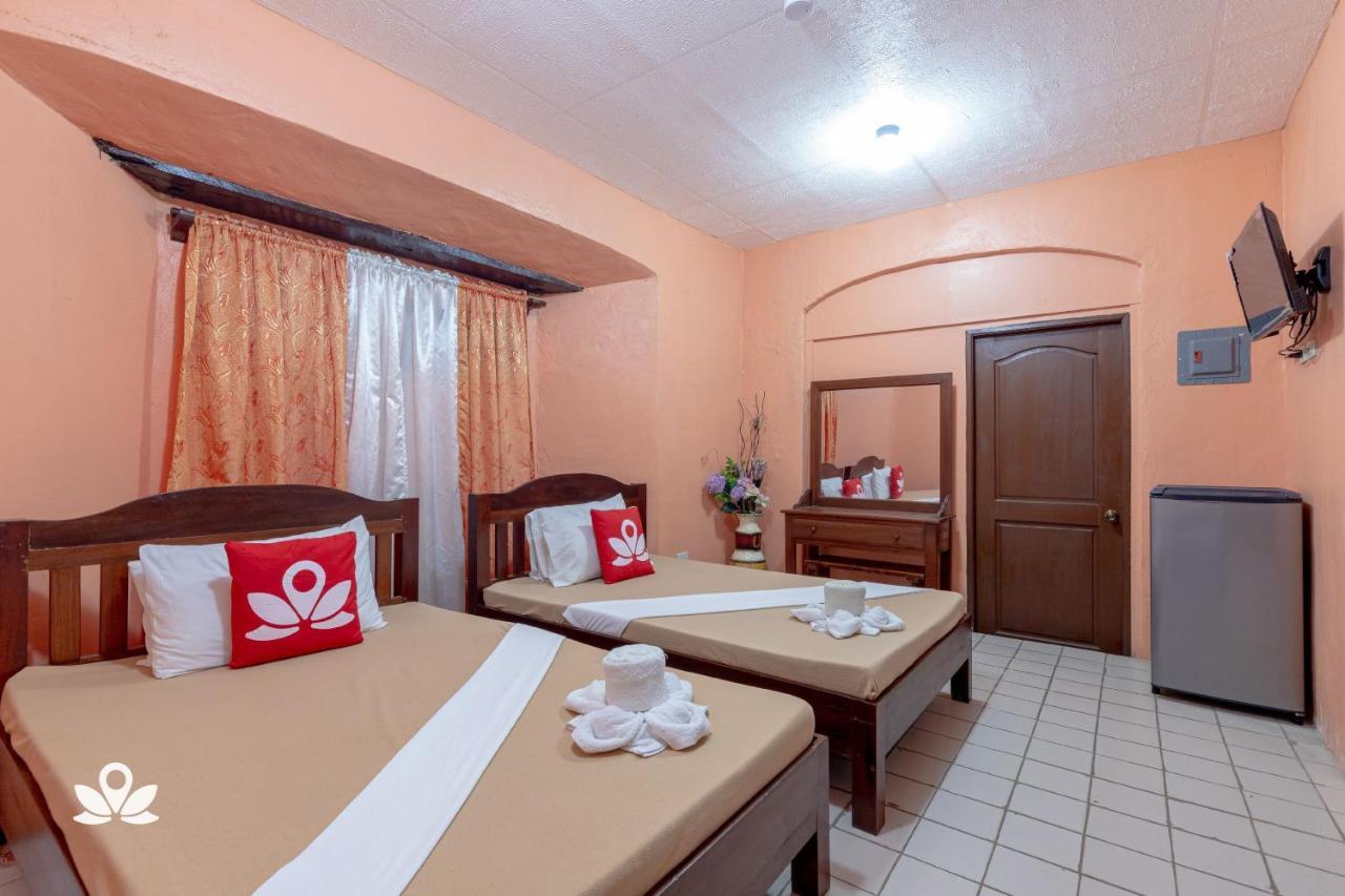 Zen Rooms Calle Crisologo فيغان المظهر الخارجي الصورة