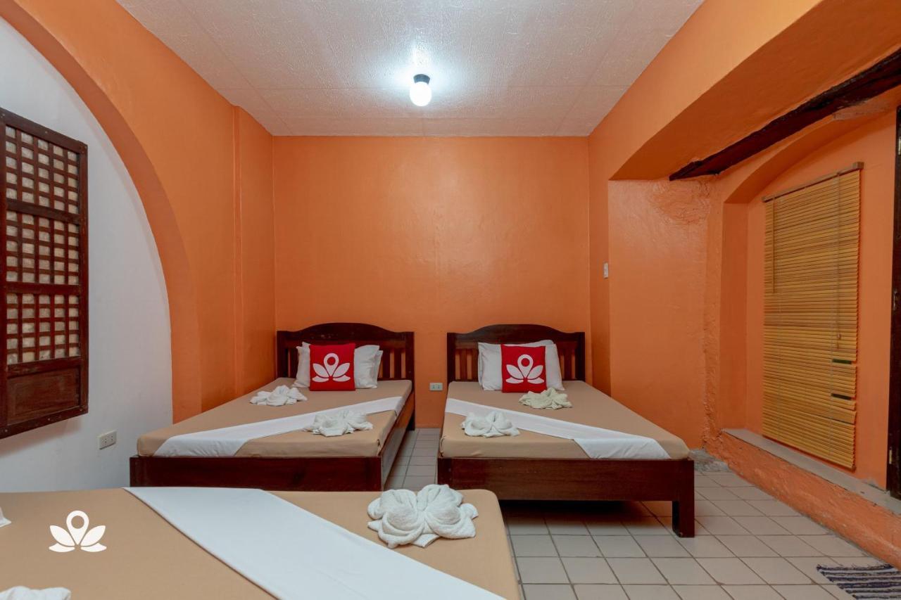 Zen Rooms Calle Crisologo فيغان المظهر الخارجي الصورة